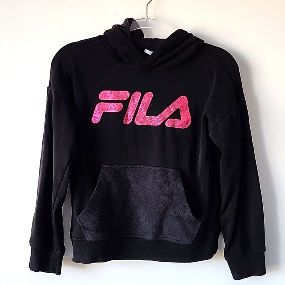 Fila girls sweatshirt size10/12 kangaroo pockets and warm and fuzzy lining